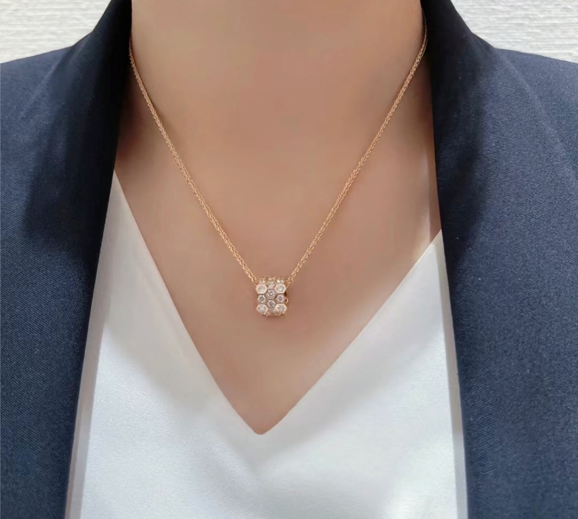 [Eterna Jewels]BEE LOVE DIAMOND PAVED 3 REIHEN HALSKETTE