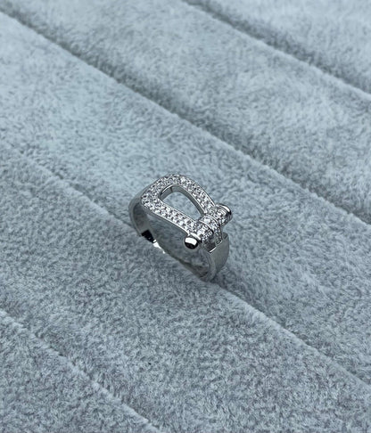 [Eterna Jewels]Breiter hufeisenförmiger, diamantbesetzter Ring