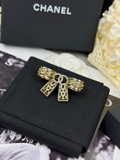 [Eterna Jewels]25K Hohle Schleifenbrosche