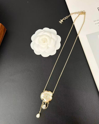[Eterna Jewels]Cloud Pearl Perlmutt-Diamant-Kettenanhänger-Halskette
