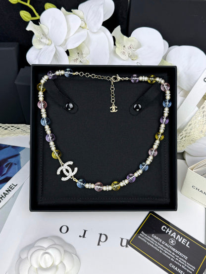 [Eterna Jewels]26C Halskette mit bunten, transparenten Harz-Elementen aus der neuen Frühjahrskollektion