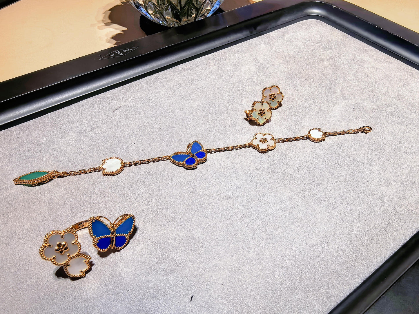 [Eterna Jewels]2026 NEUES FRÜHLINGS GLÜCKS-ARMBAND MIT 5 MOTIVEN