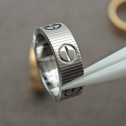 [エテルナジュエルズ]ラブ 6.5MM リング