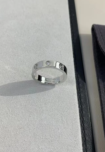 [Eterna Jewels]LOVE RING 4MM 1 DIAMANT SILBER
