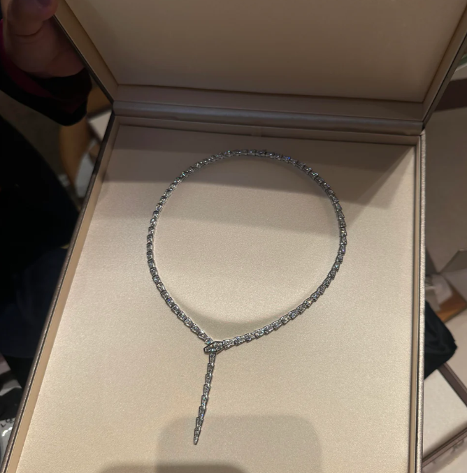 [Eterna Jewels]NEU！SERPENT DIAMOND HALSKETTE