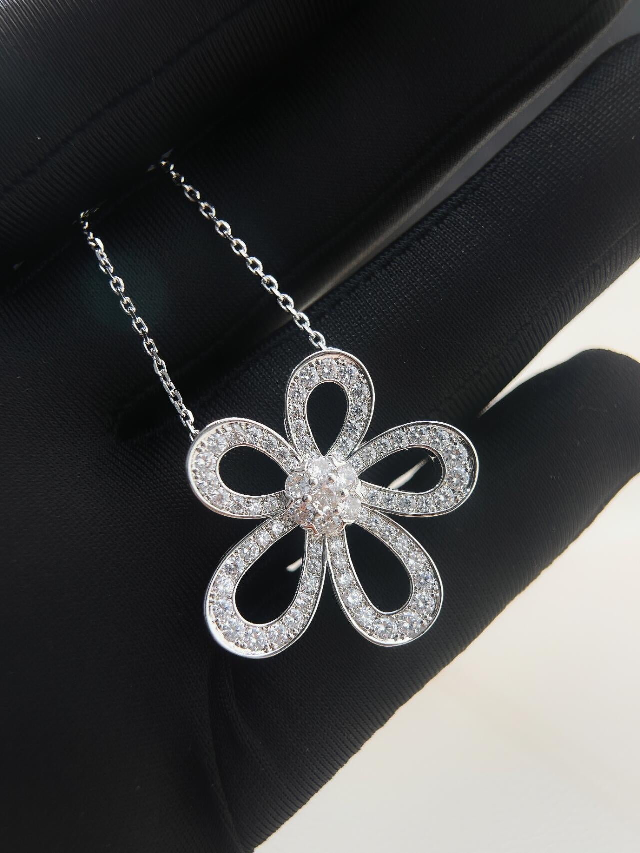 [Eterna Jewels]KLEEBRETT-MINI-ANHÄNGER 9,5 MM MIT DIAMANTEN