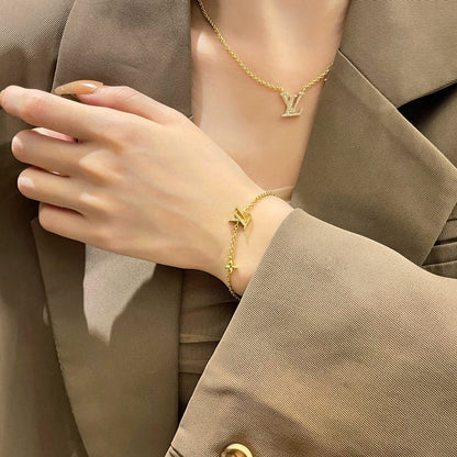 [Eterna Jewels]LOGO STERN MOTIV GOLD ARMREIF