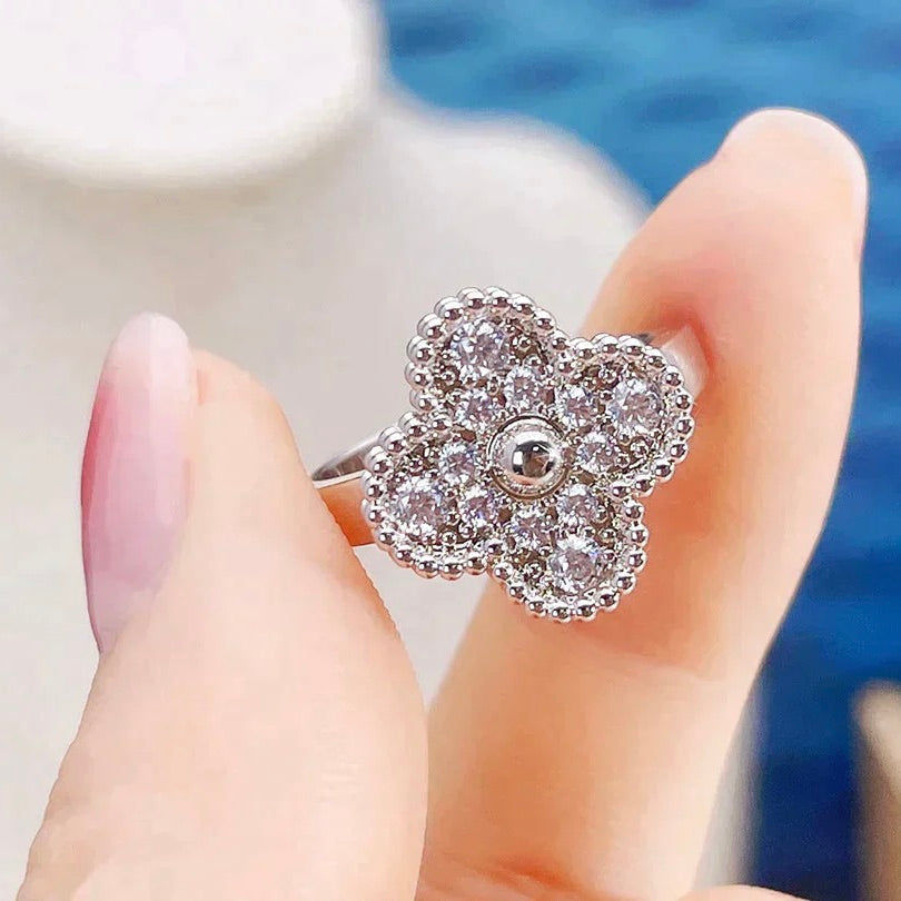 [Eterna Jewels]KLEEBRILLANTENRING