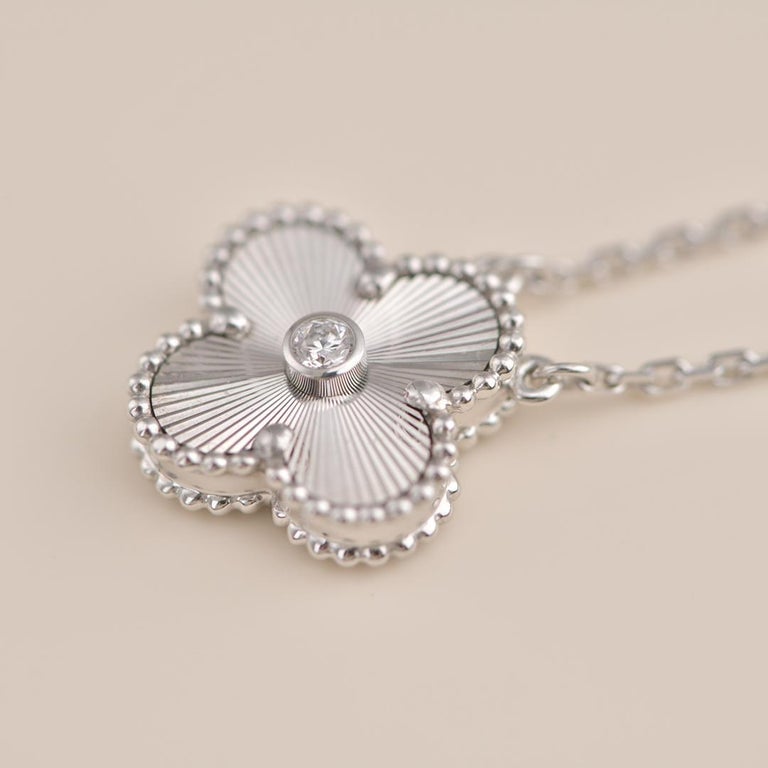 [Eterna Jewels]KLEE 15MM DIAMANT-LASER-HALSKETTE SILBER