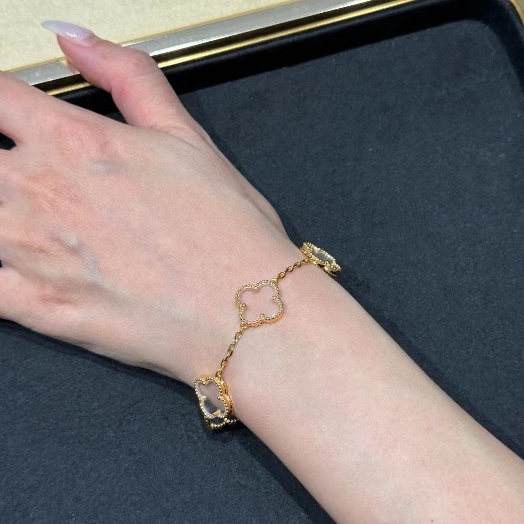 [Eterna Jewels]KLEEBKATT 5 MOTIV BERGKRISTALL-ARMBAND