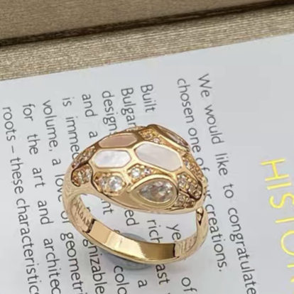 [Eterna Jewels]BRANDNEUE VERSCHIEDENE SCHLANGENKOPF-PERLMUTTRINGE