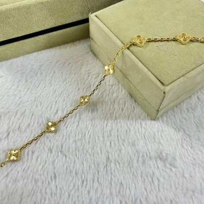 [Eterna Jewels]KLEEBRIEBENARMBAND MIT 6 MOTIVEN