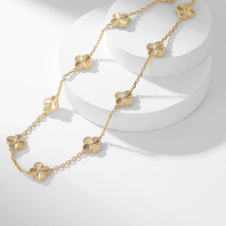 [Eterna Jewels]KLEEBKATTEN-HALSZIER MIT 10 MOTIVEN UND LASERGRAVUR