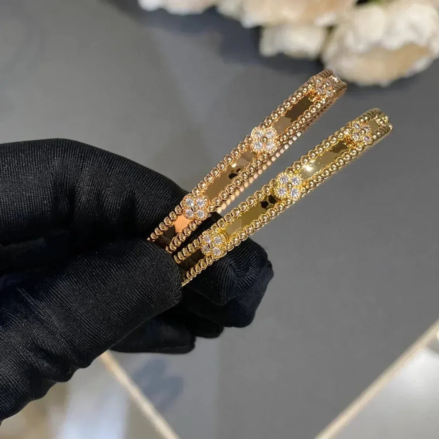 [Eterna Jewels]KLEEBUTT-ARMBAND 4MM DIAMANTEN