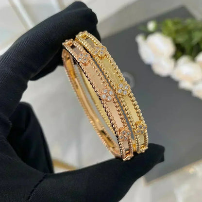 [Eterna Jewels]KLEEBUTT-ARMBAND 4MM DIAMANTEN