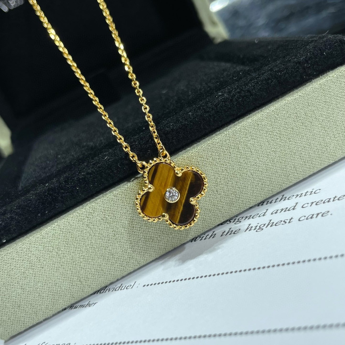 [Eterna Jewels]KLEE 15MM DIAMANT UND GELBER TIGERAUGE ACHAT Halskette