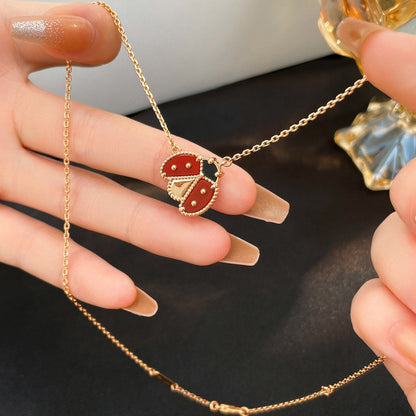 [Eterna Jewels]LUCKY CARNELIANS MARIENKÄFER-HALSKETTE