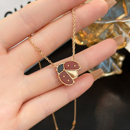 [Eterna Jewels]LUCKY CARNELIANS MARIENKÄFER-HALSKETTE