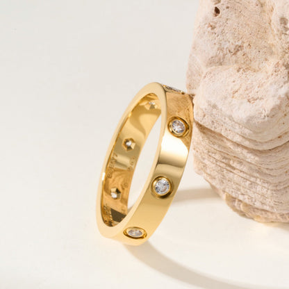 [Eterna Jewels]LOVE 4MM 8 DIAMOND RING