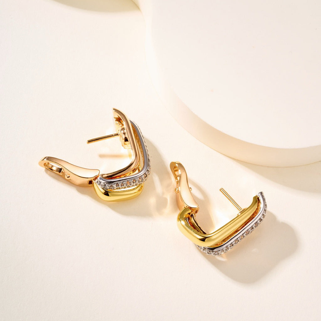 [Eterna Jewels]TRINITY HALF DIAMOND  CUSHION EARRINGS