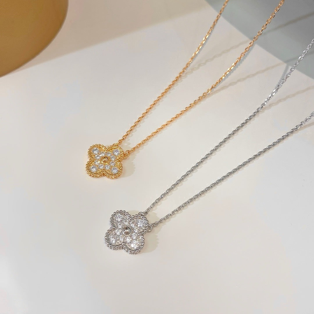 [Eterna Jewels]KLEE 15MM DIAMANT EINZELBLUMEN-HALSKETTE