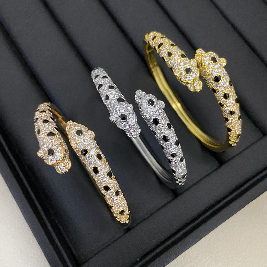 [Eterna Jewels]PANTHERE DOUBLE HEADED HALF DIAMOND OPEN BRACELET