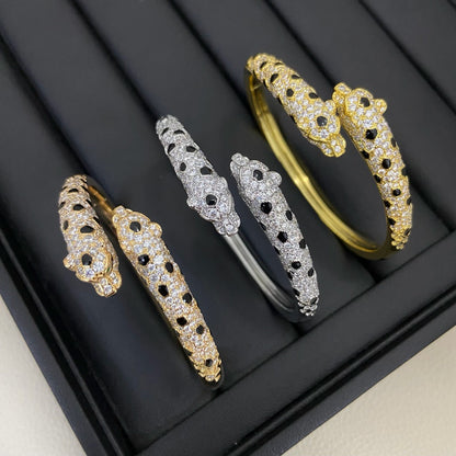 [Eterna Jewels]PANTHERE DOUBLE HEADED HALF DIAMOND OPEN BRACELET
