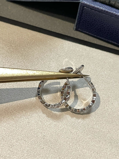 [Eterna Jewels]Hohler Vierblättriger Kleeblatt-Ring in Blütenform