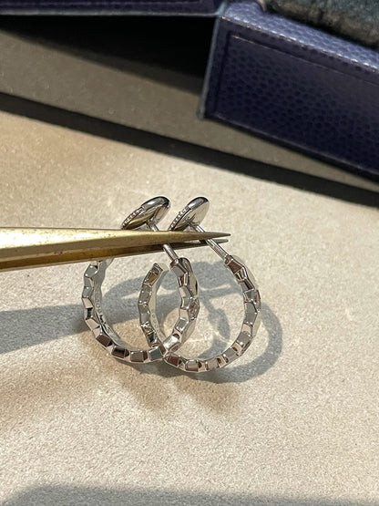 [Eterna Jewels]Hohler Vierblättriger Kleeblatt-Ring in Blütenform
