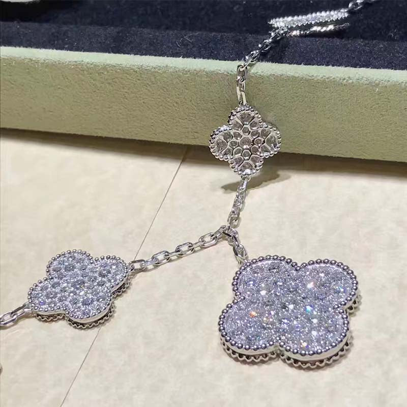 [Eterna Jewels]クローバー 6モチーフ シルバーダイヤモンドブレスレット