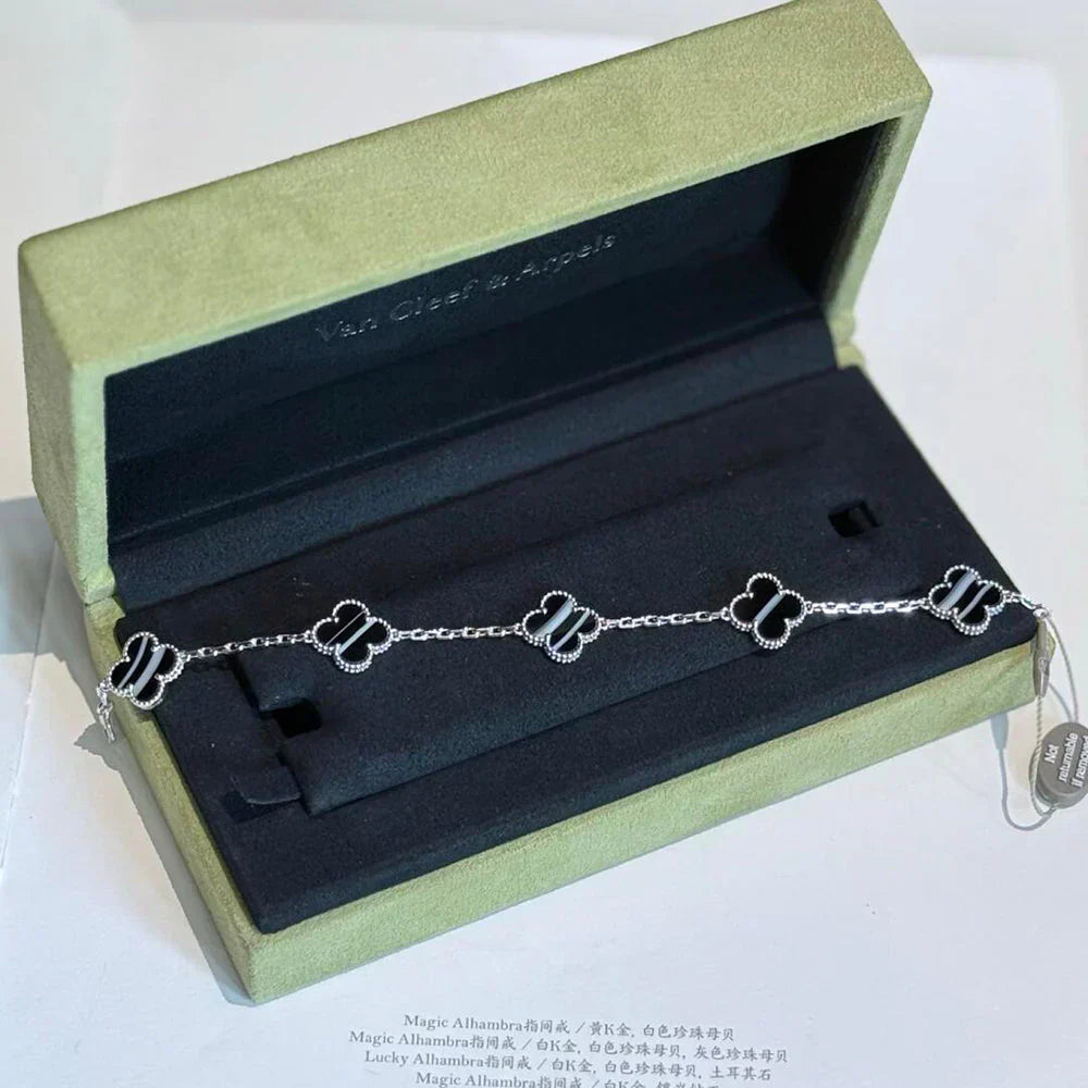 [Eterna Jewels] CLOVER 5 MOTIF PULSAR STONE BRACELET KOLLEKTION