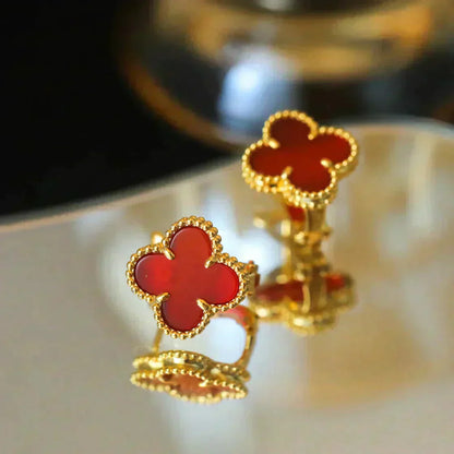 [エターナ ジュエル]クローバー ミディアム 1モチーフ カーネリアン イヤリング
