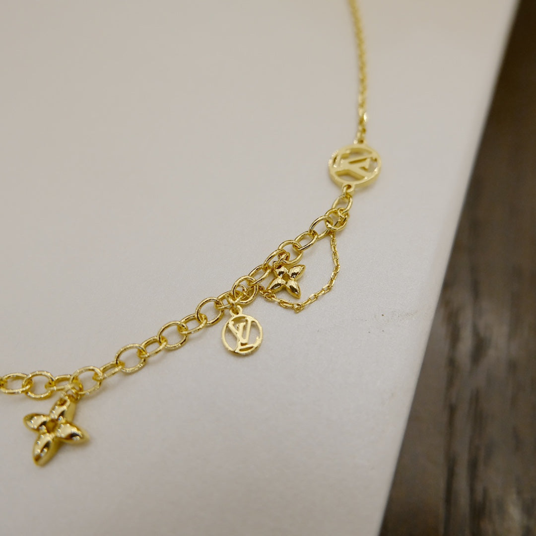 [Eterna Jewels]BLOOMING SUPPLE HALSKETTE MESSING