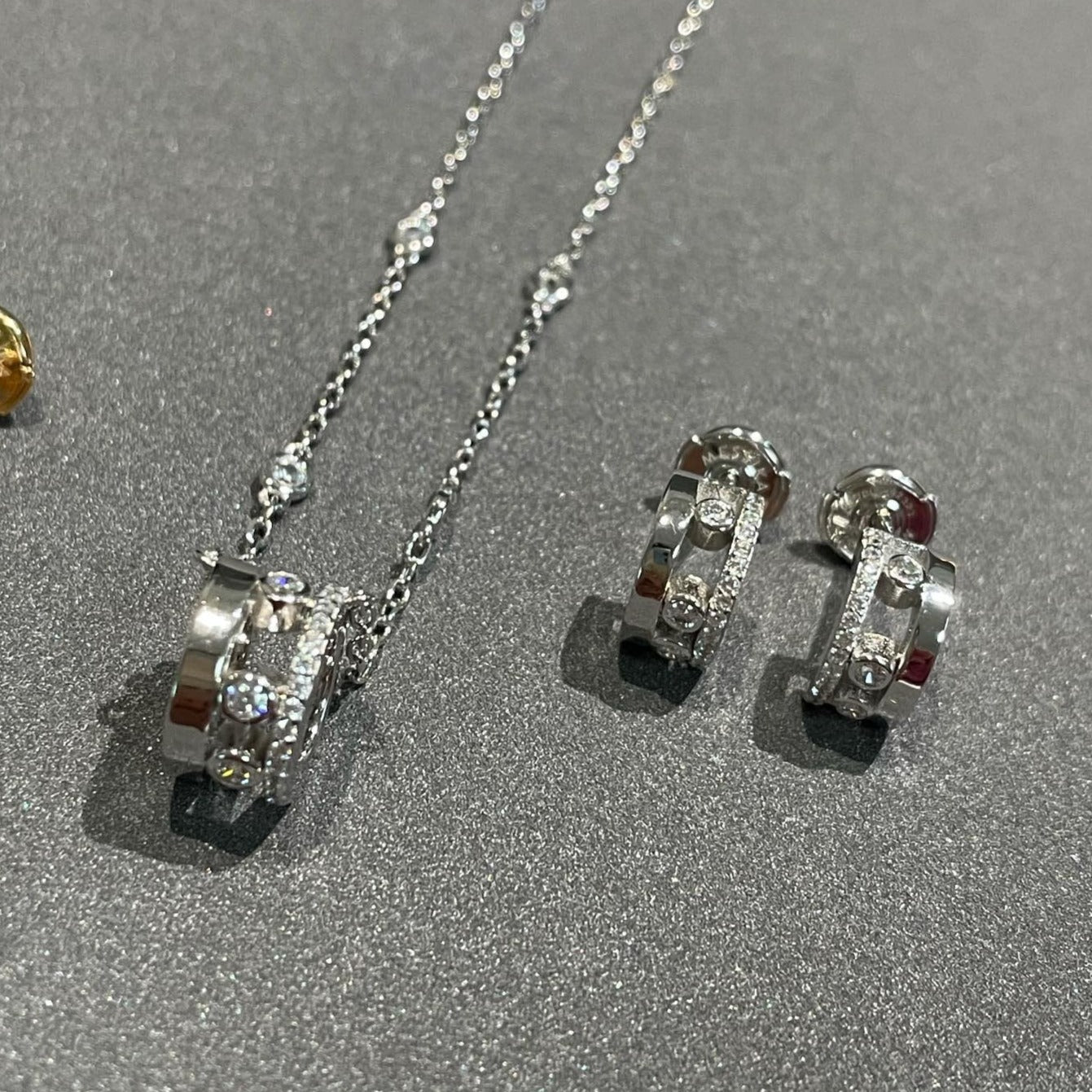 [Eterna Jewels]KETTE MOVE ROMANE ANHÄNGERKETTE