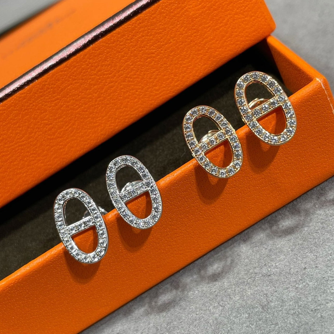 [Eterna Jewels] HM VOLLDIAMANT SCHWEINENASEN OHRSTECKER