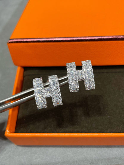 [Eterna Jewels]Ohrstecker H mit Silber-Diamanten