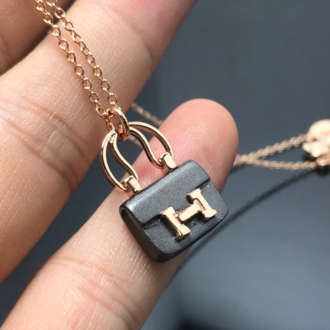 [Eterna Jewels]ウィメンズ HM アミュレット コンスタンス ペンダント ネックレス