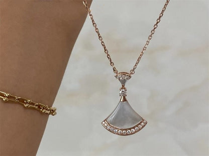 [Eterna Jewels]HALSKETTE DREAM MOP ROTGOLD DIAMANT