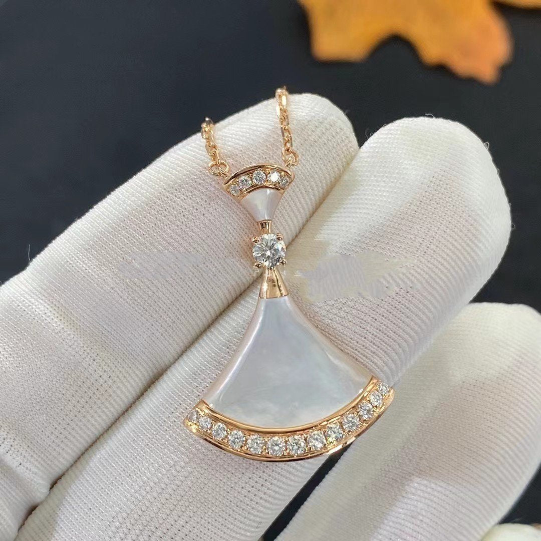 [Eterna Jewels]HALSKETTE DREAM MOP ROTGOLD DIAMANT