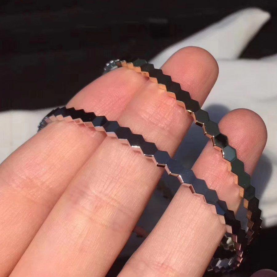 [エターナ ジュエルズ]ビーラブ シルバーブレスレット