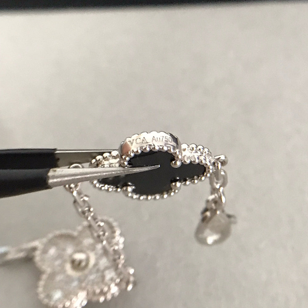 [Eterna Jewels] CLOVER 5 MOTIF ONYX-ARMBANDKOLLEKTION