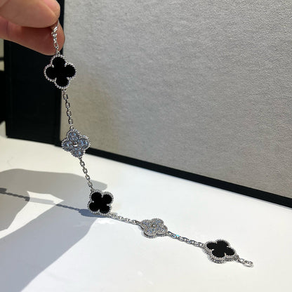 [Eterna Jewels] CLOVER 5 MOTIF ONYX-ARMBANDKOLLEKTION