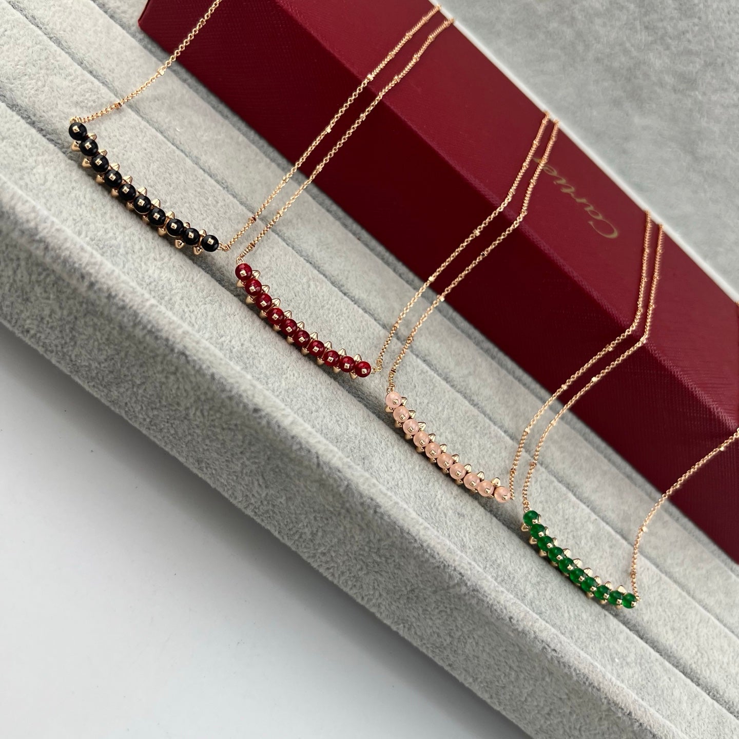 [Eterna Jewels]NEUE FARBIGE OHRSTECKER-ANHÄNGERKETTE