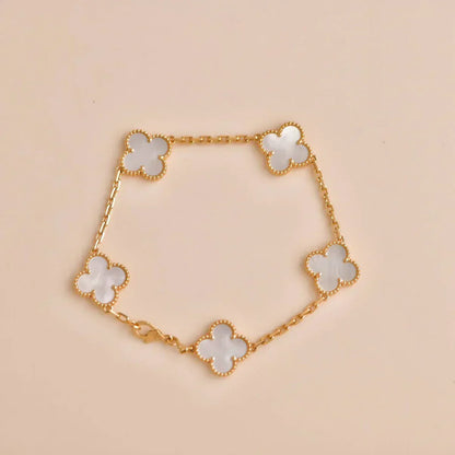 [Eterna Jewels]KLEE WEISSE PERLEN-PERLMUTT-5-MOTIV-ARMBAND-KOLLEKTION