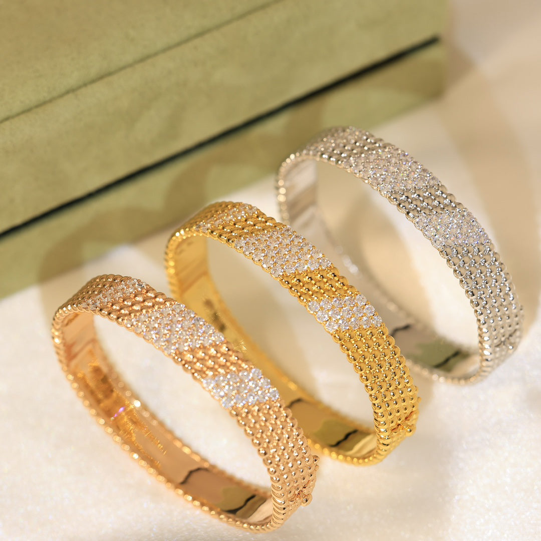 [Eterna Jewels]  FÜNFREIHIGES DIAMANTARMREIF