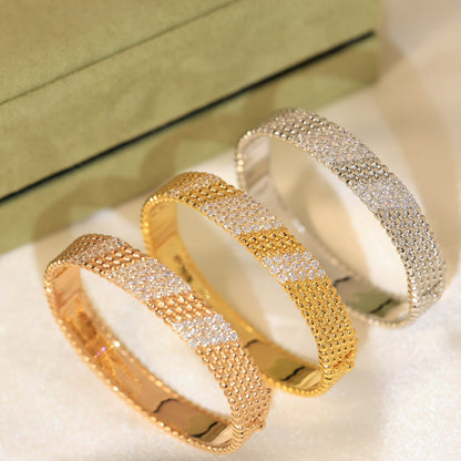 [Eterna Jewels]  FÜNFREIHIGES DIAMANTARMREIF