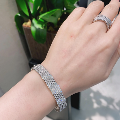[Eterna Jewels]  FÜNFREIHIGES DIAMANTARMREIF
