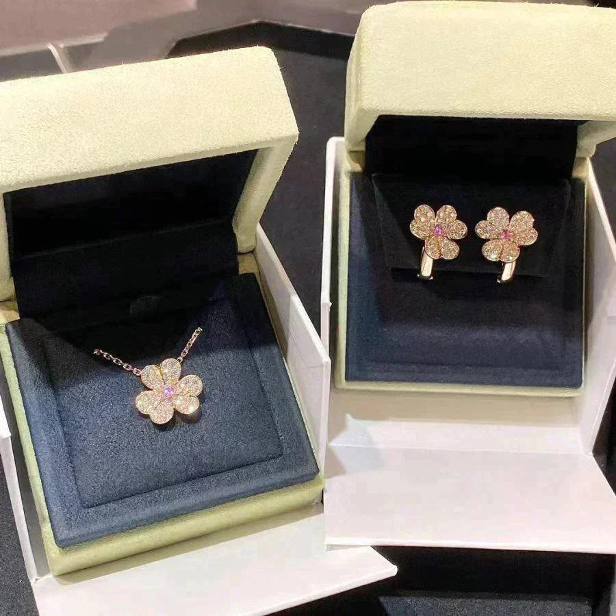 [Eterna Jewels]FRIVOLE ROSÉGOLD BLUMEN DIAMANT HALSKETTE