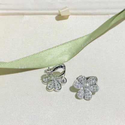 [エターナジュエルズ]フリヴォル シルバー フラワー ダイヤモンド ピアス