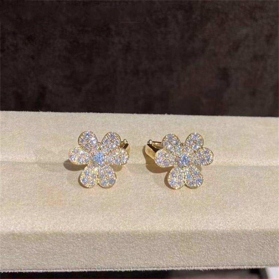 [エテルナジュエルズ]フリヴォル ゴールド フラワー ダイヤモンド ピアス
